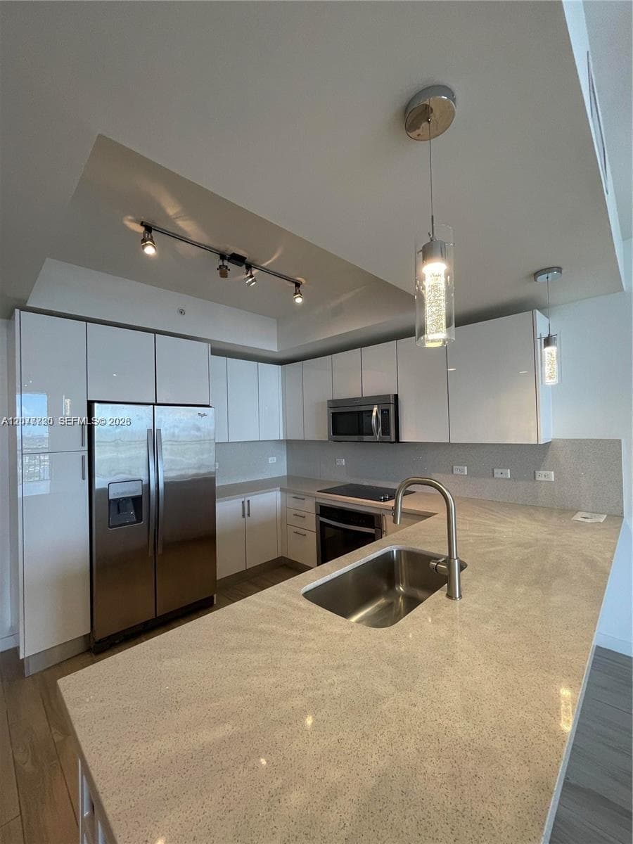 999 SW 1st Ave # 2109, Miami, FL 33130 photo 4