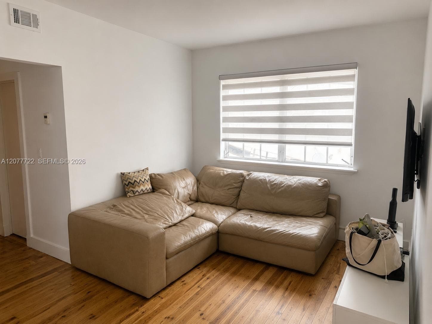 830 10th ST # 3, Miami Beach, FL 33139 photo 2