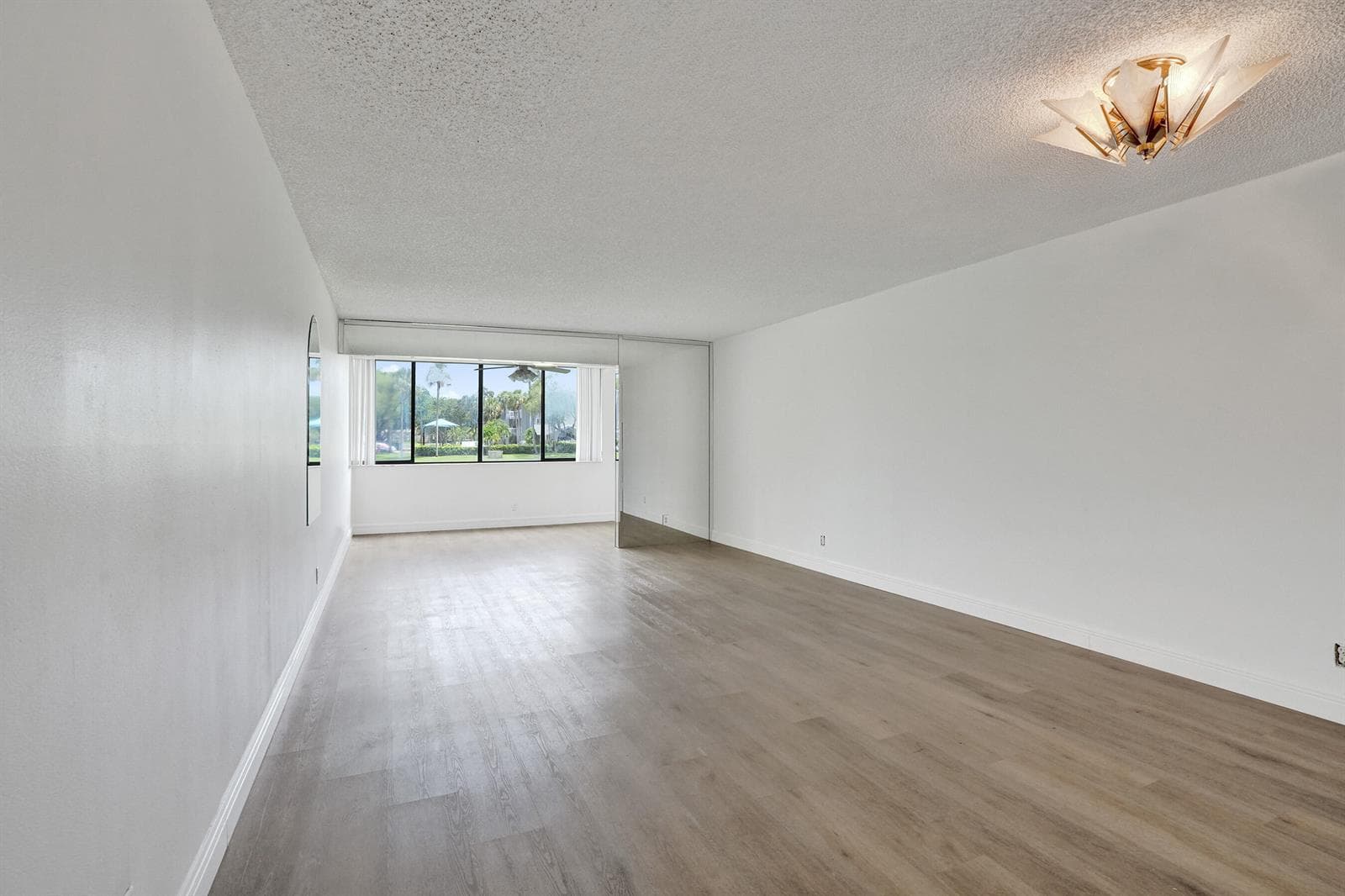 8030 Hampton Boulevard # 106, North Lauderdale, FL 33068 photo 2