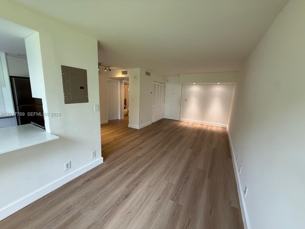17011 N Bay Rd # 215, Sunny Isles Beach, FL 33160 photo 5
