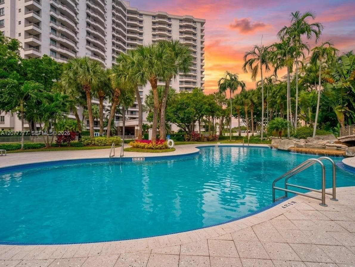 3300 NE 192nd St # 1612, Aventura, FL 33180 photo 2