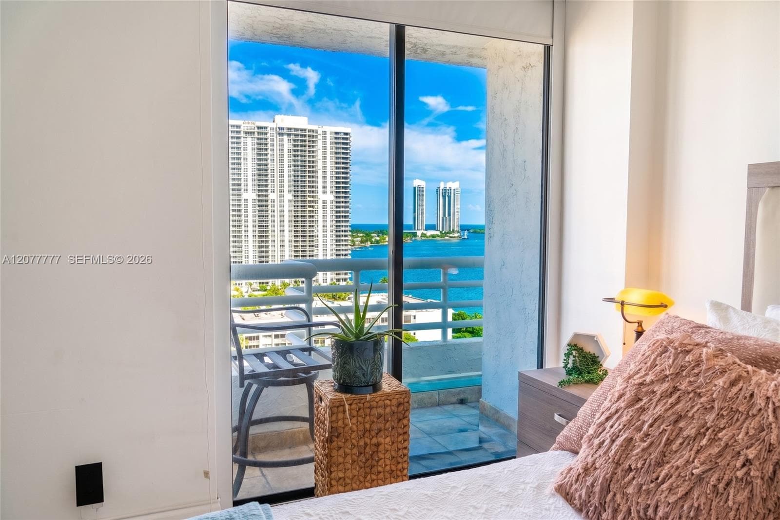 3300 NE 192nd St # 1612, Aventura, FL 33180