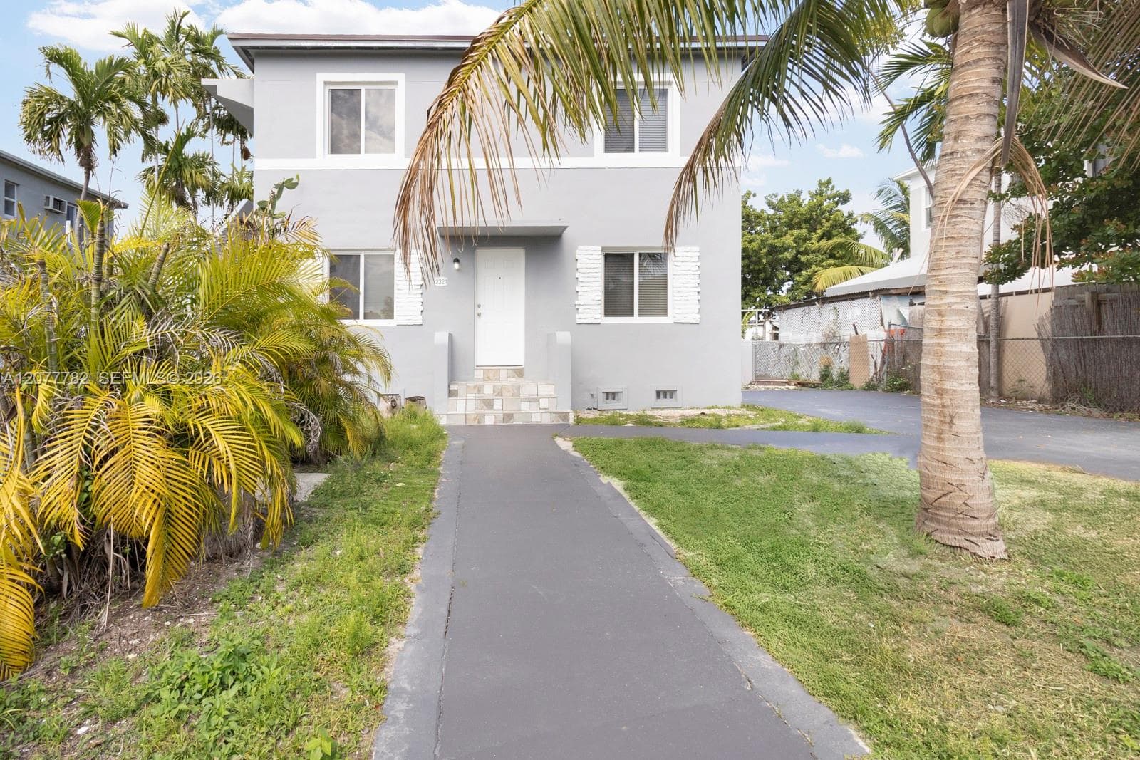 2323 NW 15th St # 2, Miami, FL 33125 photo 3
