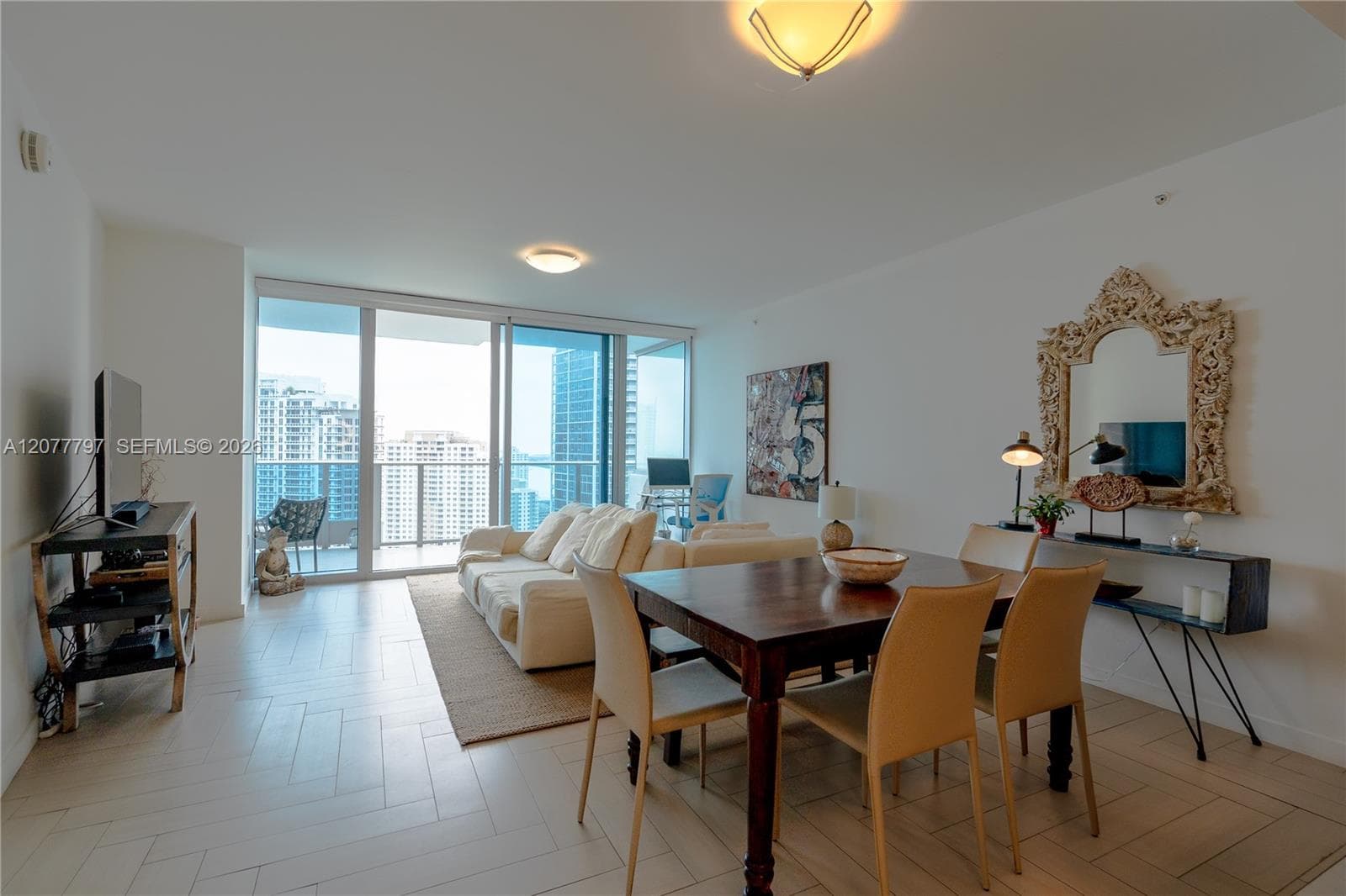 200 Biscayne Boulevard Way # 3305, Miami, FL 33131 photo 5