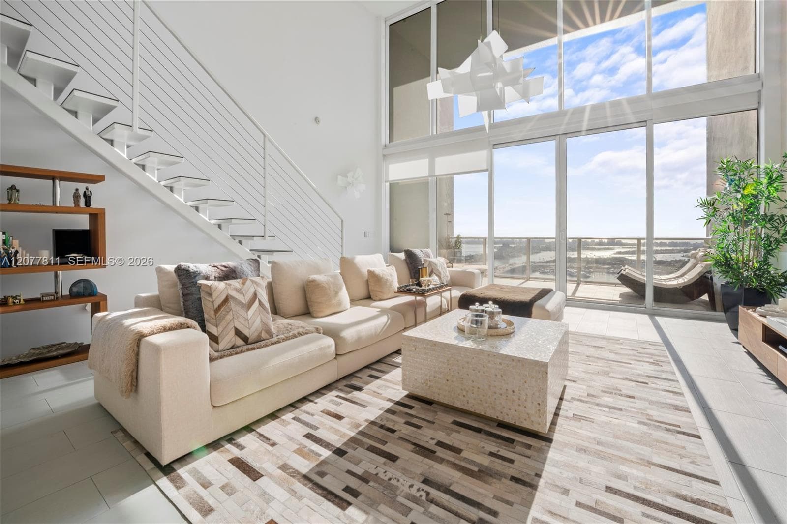 1040 Biscayne Blvd # 3203, Miami, FL 33132 photo 2