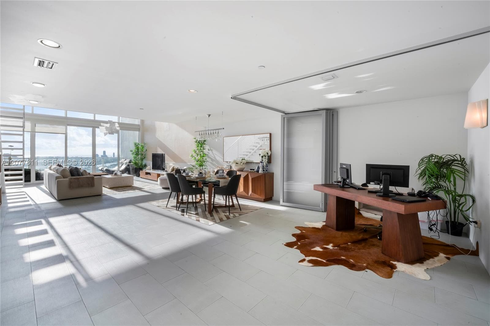 1040 Biscayne Blvd # 3203, Miami, FL 33132 photo 3