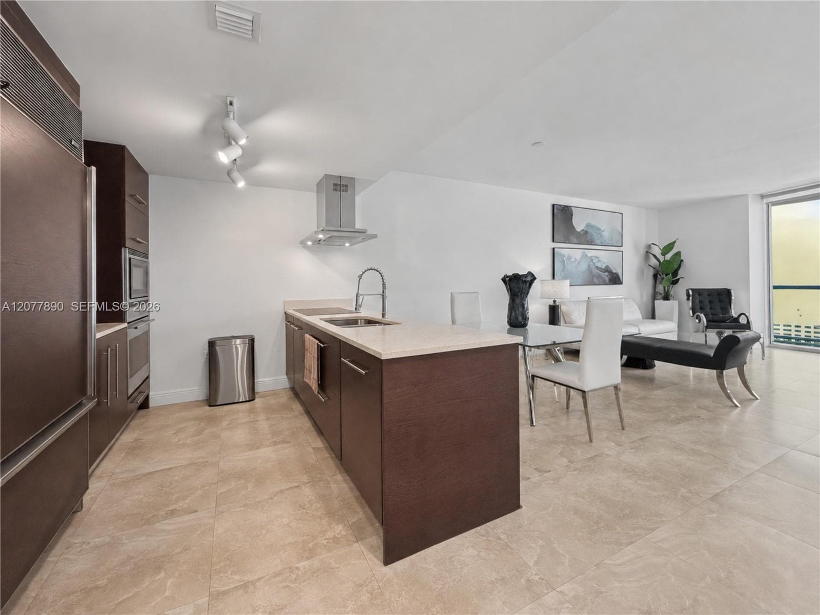 495 Brickell Ave # 2707, Miami, FL 33131 photo 5