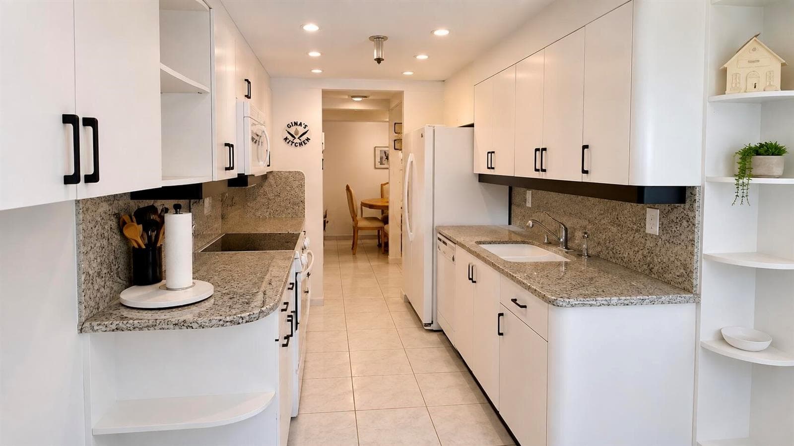 210 174TH Street # 1901, Sunny Isles Beach, FL 33160 photo 2