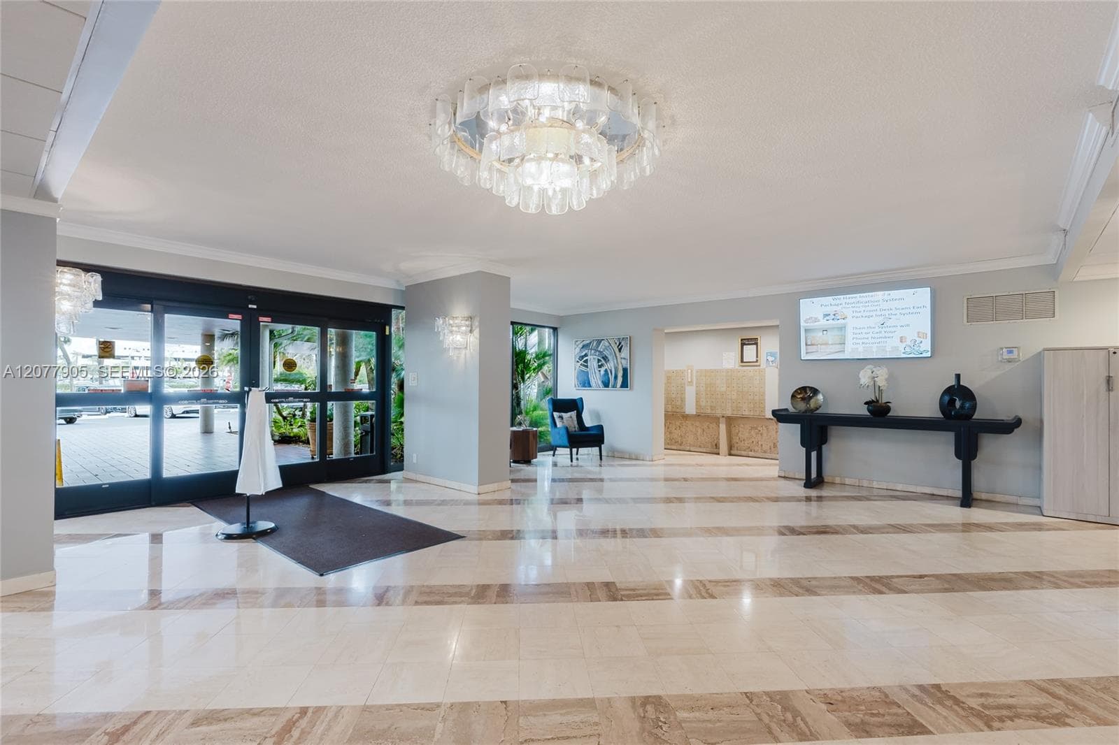 3800 Hillcrest Dr # 412, Hollywood, FL 33021 photo 2