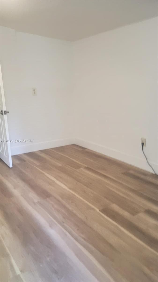 842 NW 107 St # Efficiency, Miami, FL 33168 photo 3