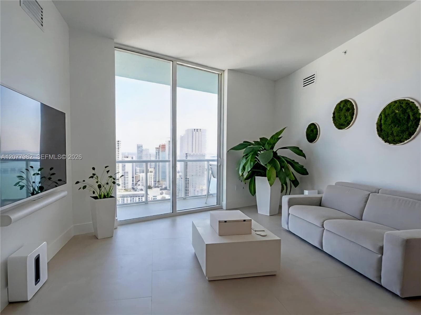 1900 N Bayshore Dr # 5004, Miami, FL 33132 photo 2