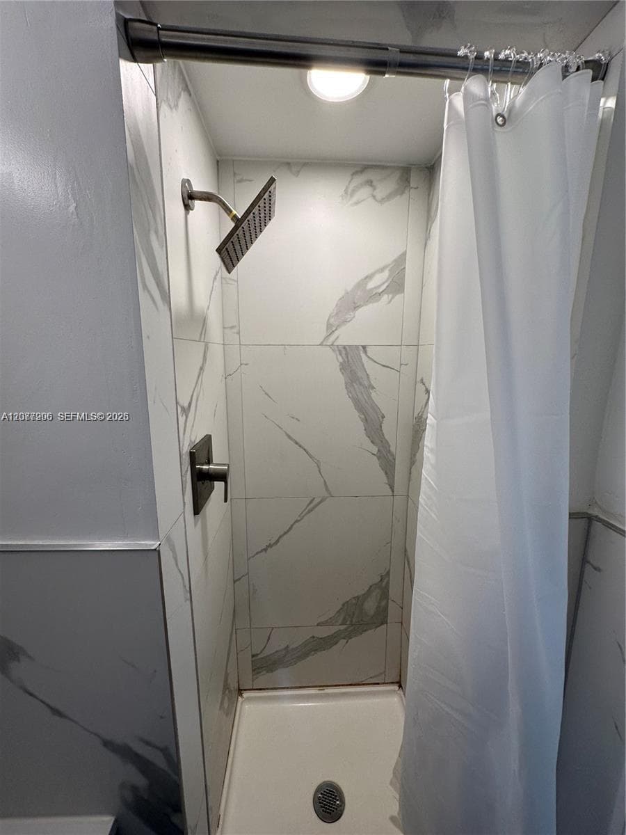 1455 Michigan Ave # 9, Miami Beach, FL 33139 photo 5