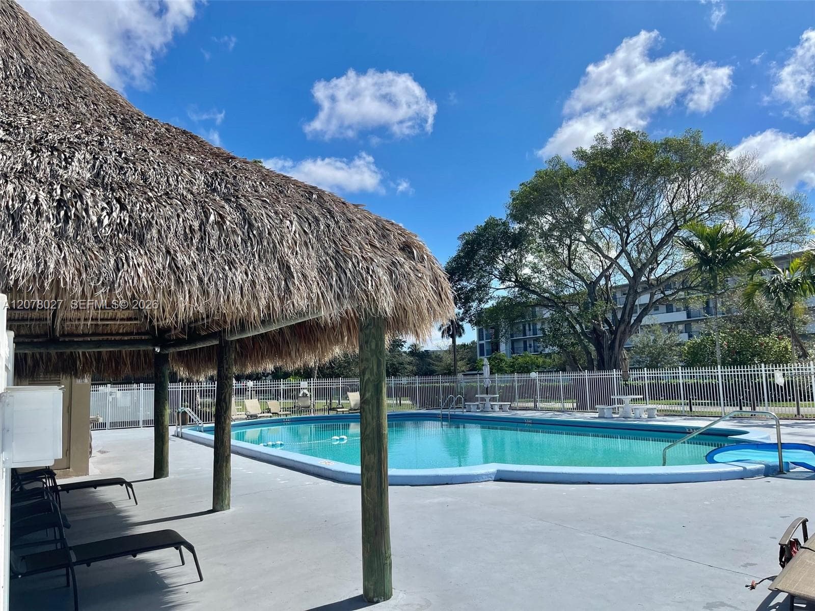 4700 Washington St # 507, Hollywood, FL 33021 photo 3