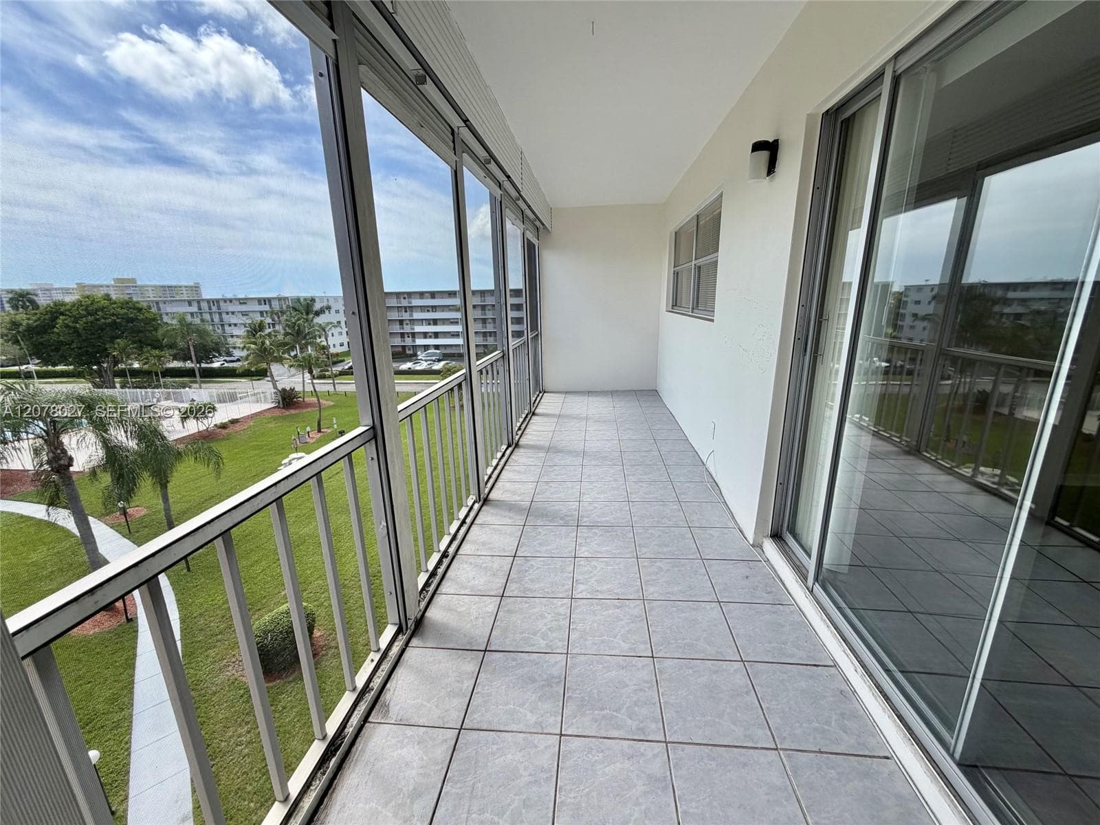4700 Washington St # 507, Hollywood, FL 33021 photo 4