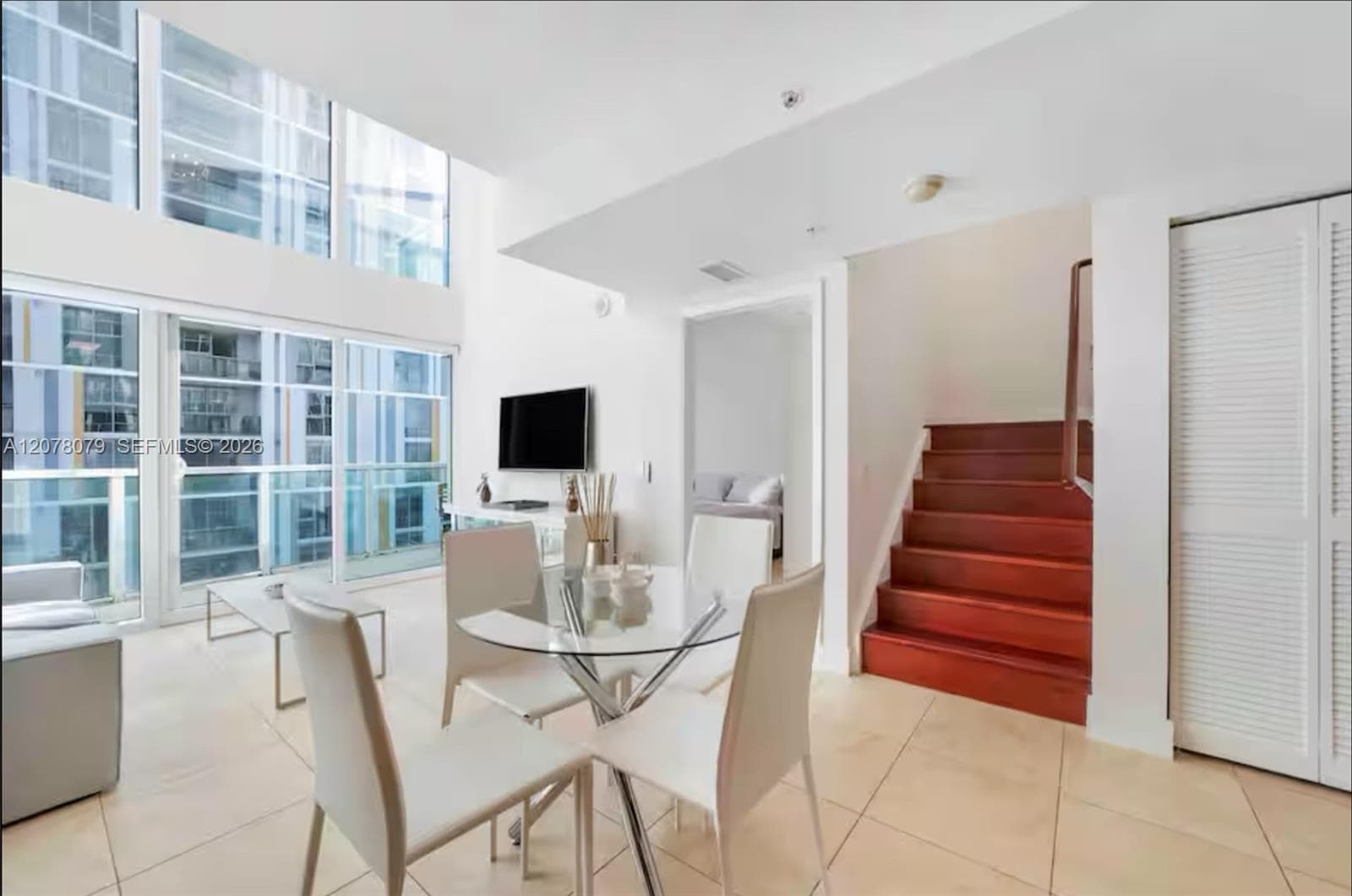 41 SE 5th St # 408, Miami, FL 33131 photo 3