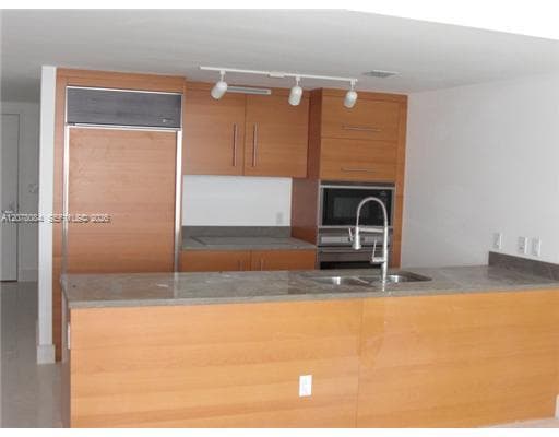 475 BRICKELL AV # 4307, Miami, FL 33131 photo 2