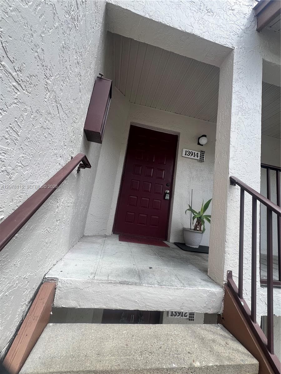 13914 SW 91st Ter # 13914, Miami, FL 33186 photo 3