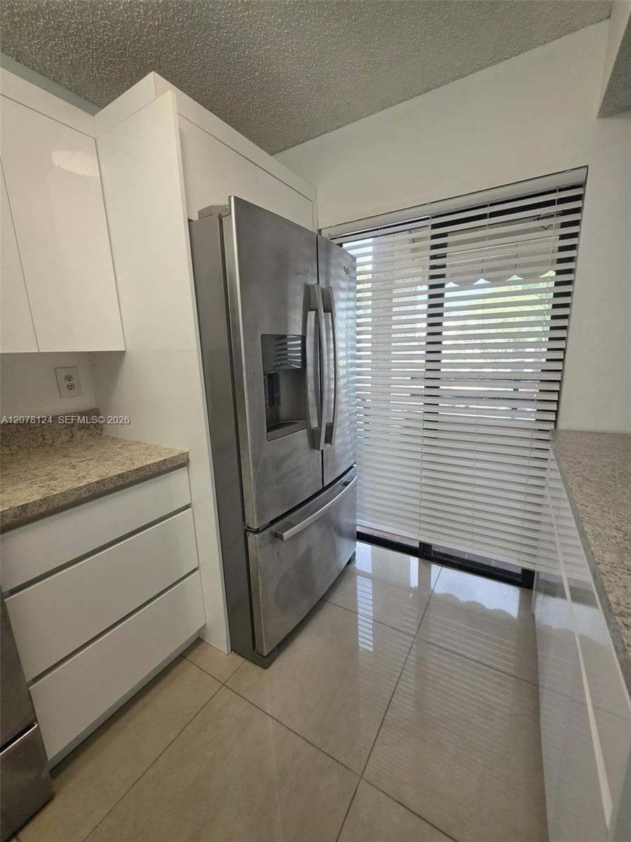 20105 NE 3rd Ct # 6, Miami, FL 33179 photo 4