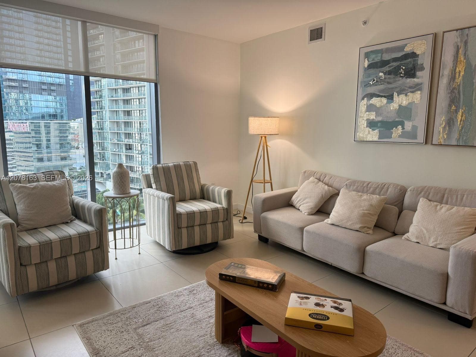 31 SE 6th St # 2407, Miami, FL 33131