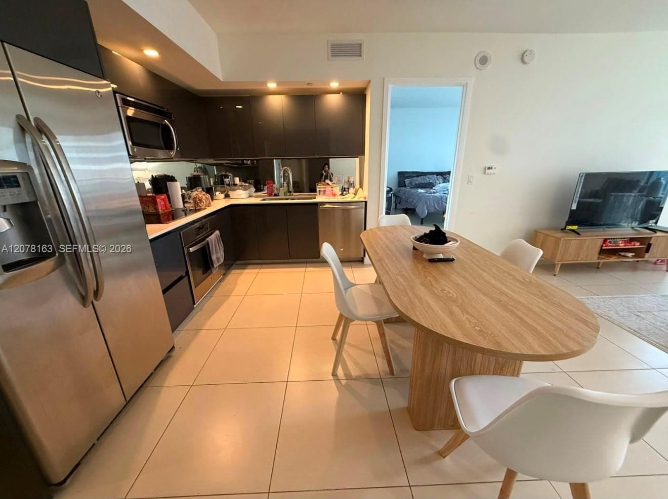 31 SE 6th St # 2407, Miami, FL 33131 photo 4