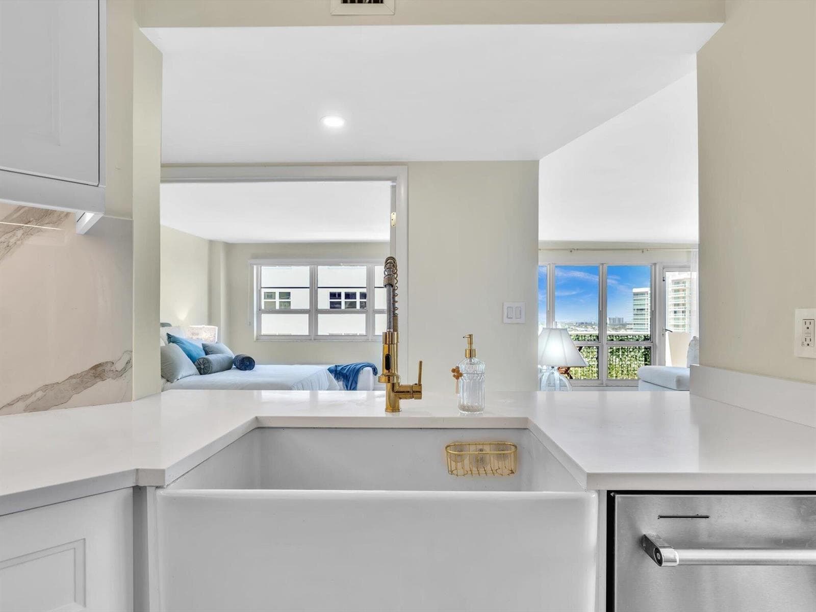 133 N POMPANO BEACH Boulevard # 1501, Pompano Beach, FL 33062 photo 4