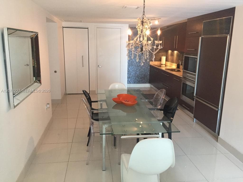 485 Brickell Ave # 1811, Miami, FL 33131