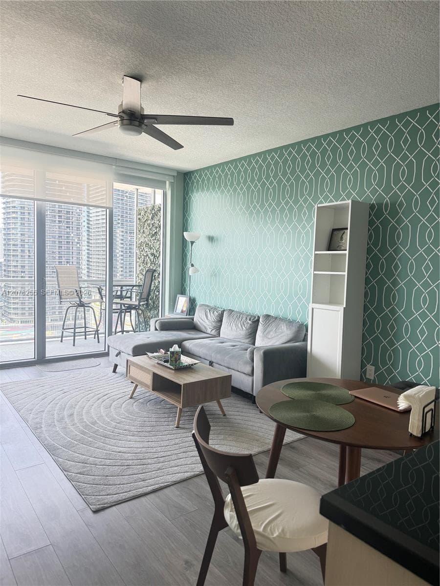 1111 SW 1st Ave # 2721-N, Miami, FL 33130 photo 4