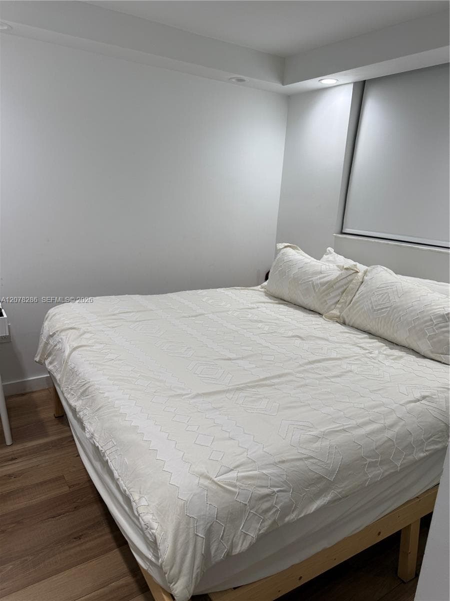 401 Ocean Dr # 325, Miami Beach, FL 33139 photo 4