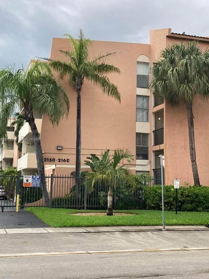 2160 SW 16th Ave # 421, Miami, FL 33145 photo 3