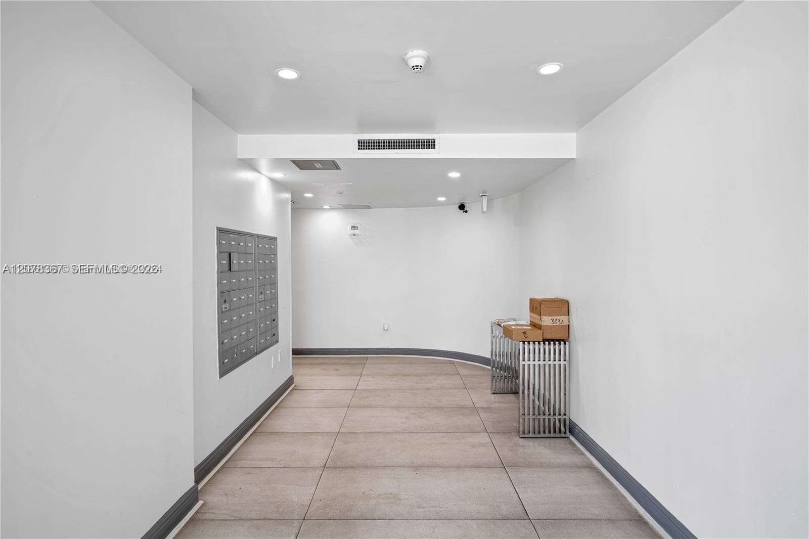 6362 Collins Ave # 310, Miami Beach, FL 33141 photo 4