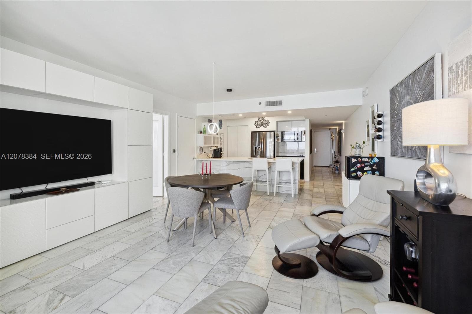 1830 S OCEAN DR # 4210, Hallandale Beach, FL 33009 photo 2