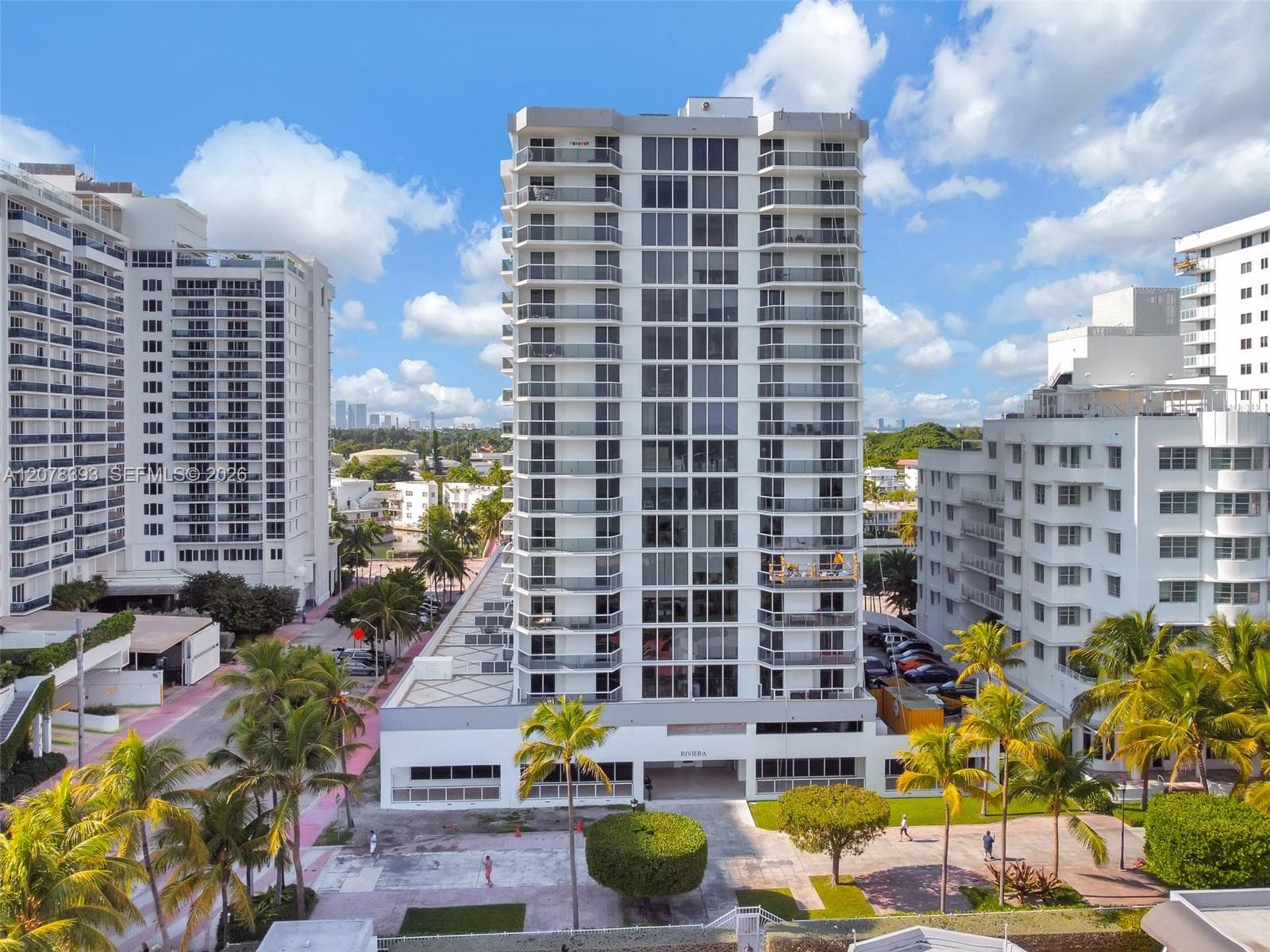 2401 Collins Ave # 1711, Miami Beach, FL 33140 photo 2