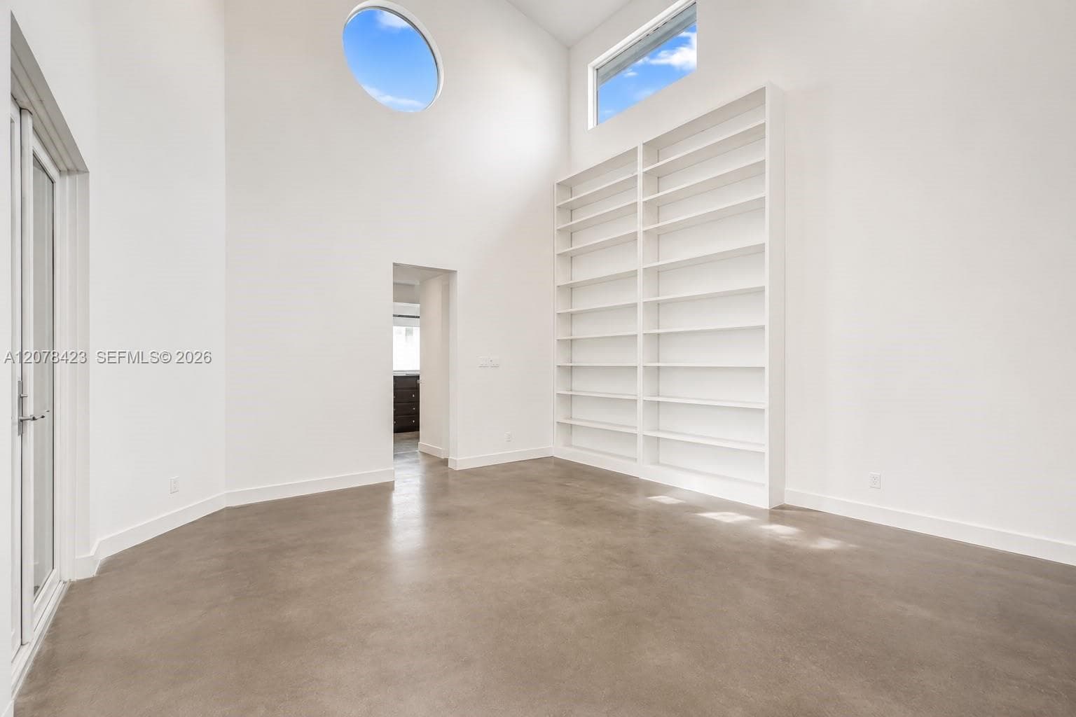937 NE 171st St, Miami, FL 33162 photo 3