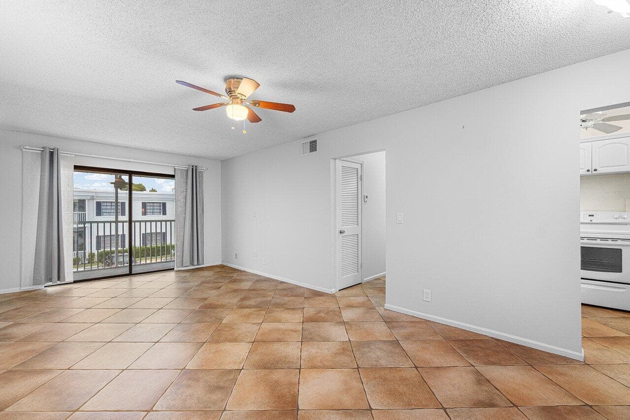 120 CYPRESS CLUB Drive # 231, Pompano Beach, FL 33060 photo 3