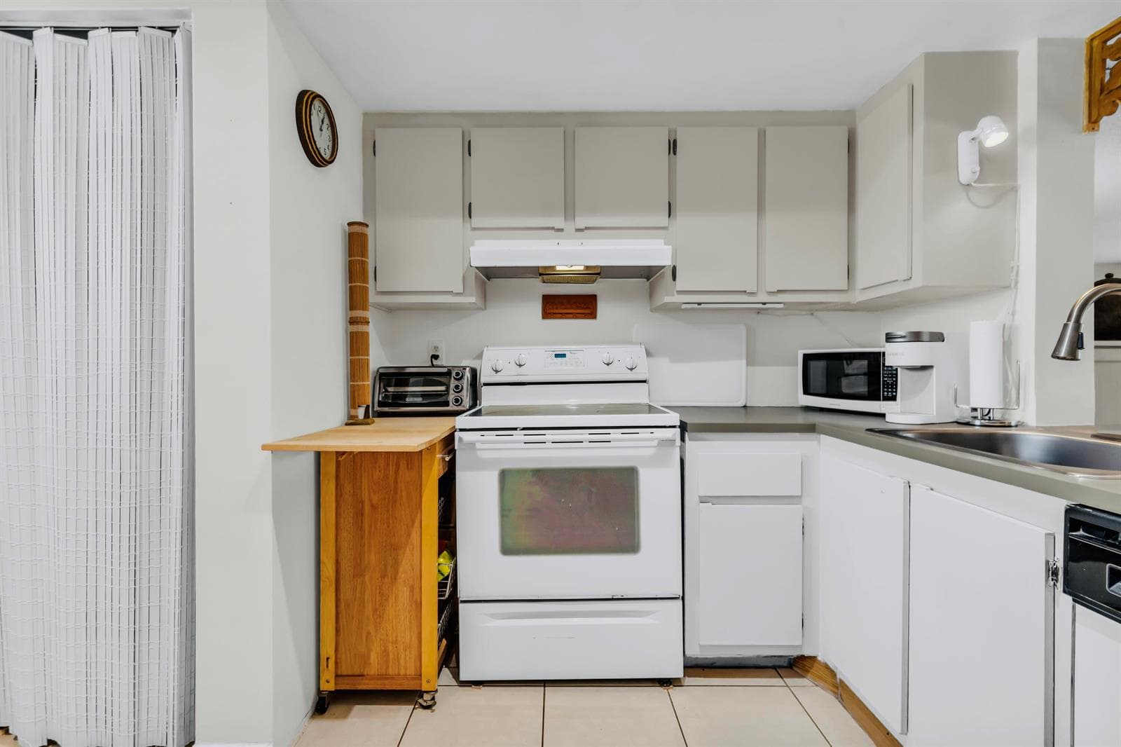 7608 NW 18th Street # 108, Margate, FL 33063 photo 4
