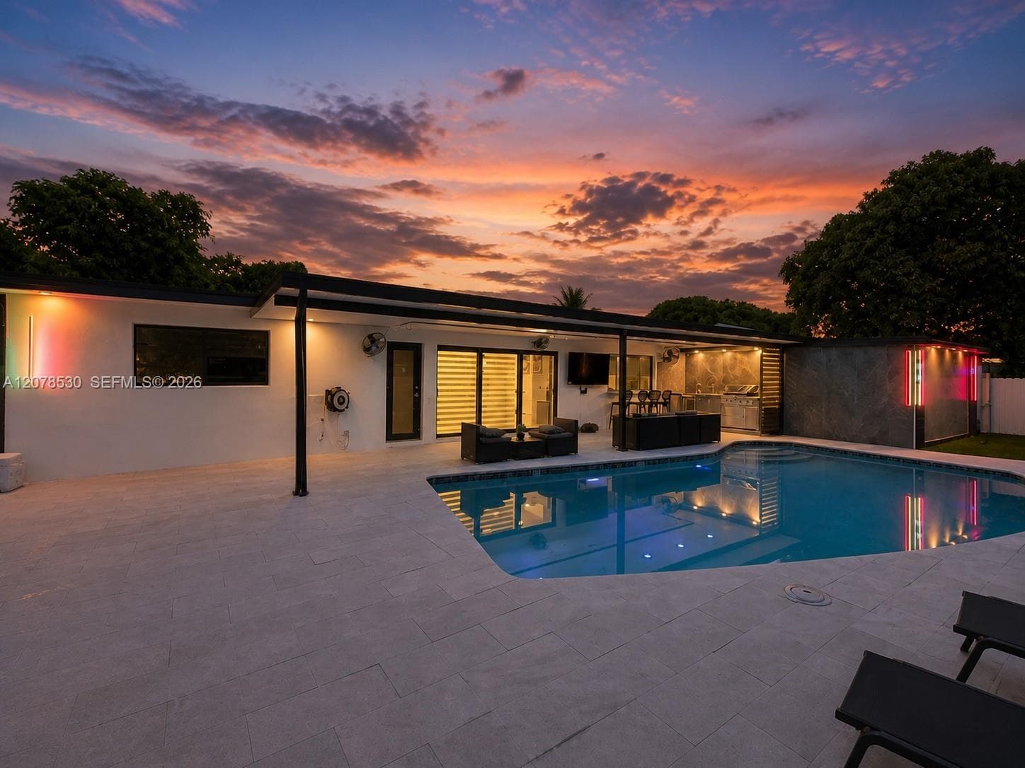 431 NE 146th Ter, Miami, FL 33161 photo 2