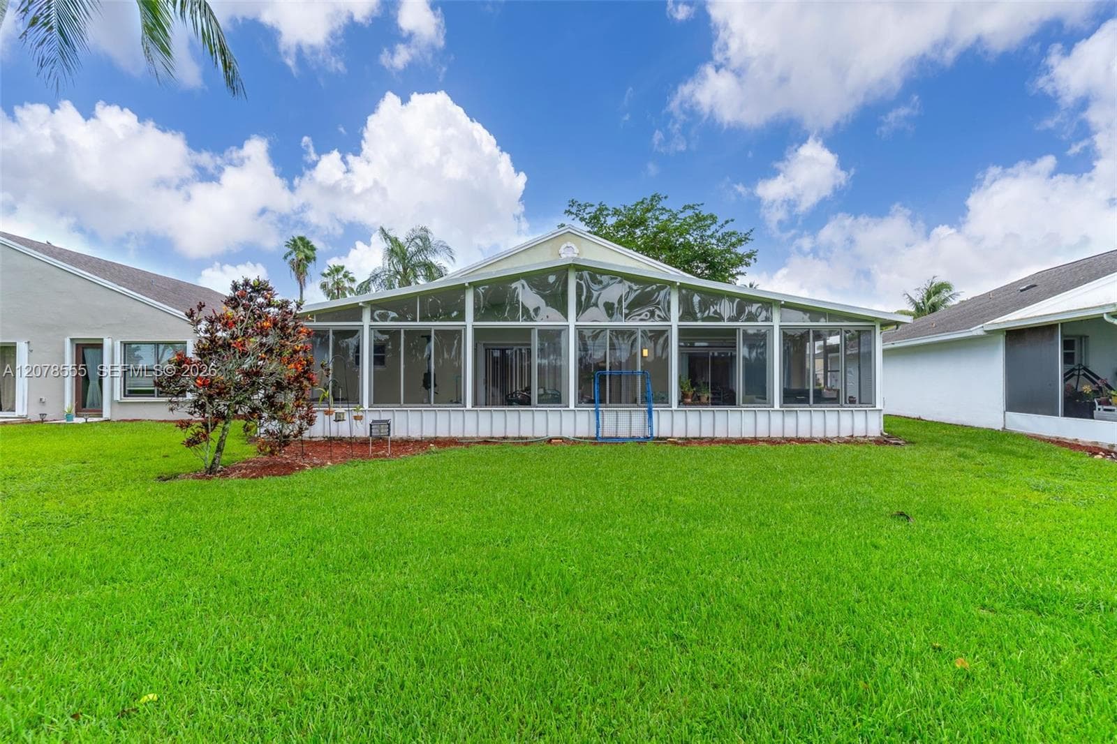 527 SE 27th Dr, Homestead, FL 33033 photo 5