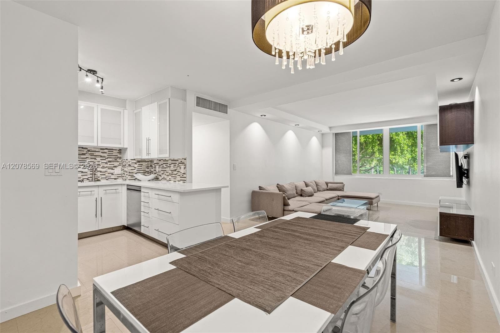 7441 Wayne Ave # 1R, Miami Beach, FL 33141 photo 5