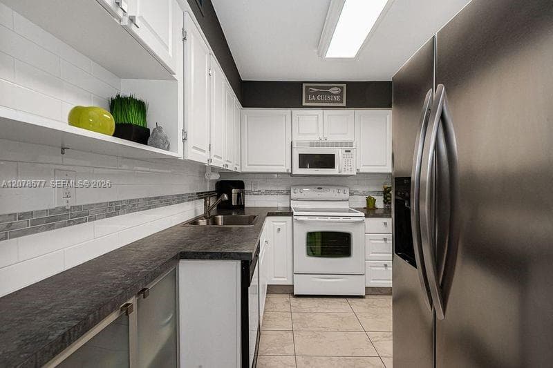 17800 Atlantic Blvd # 203, Sunny Isles Beach, FL 33160 photo 4