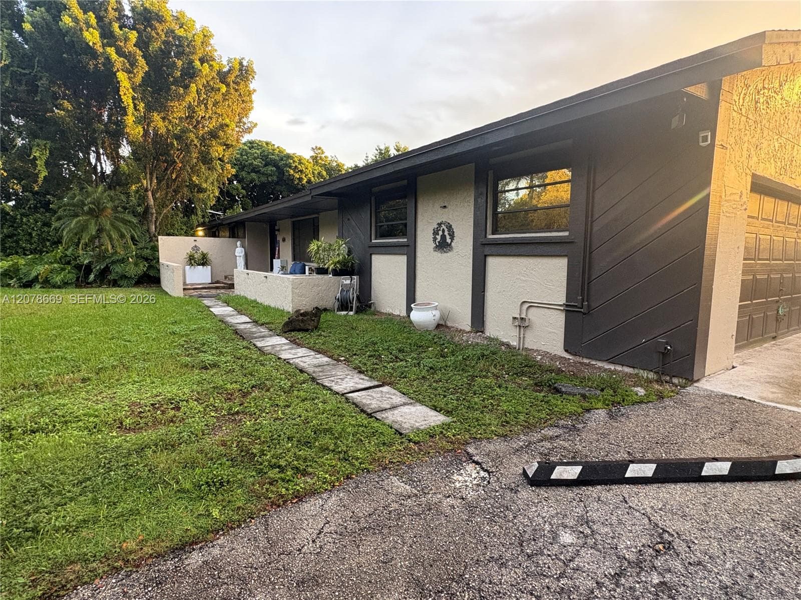 18850 SW 197th Ave, Miami, FL 33187 photo 2