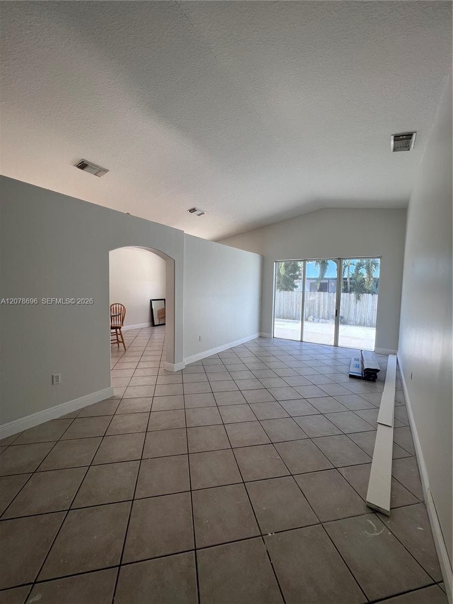 16147 SW 66th Ter # House, Miami, FL 33193 photo 4