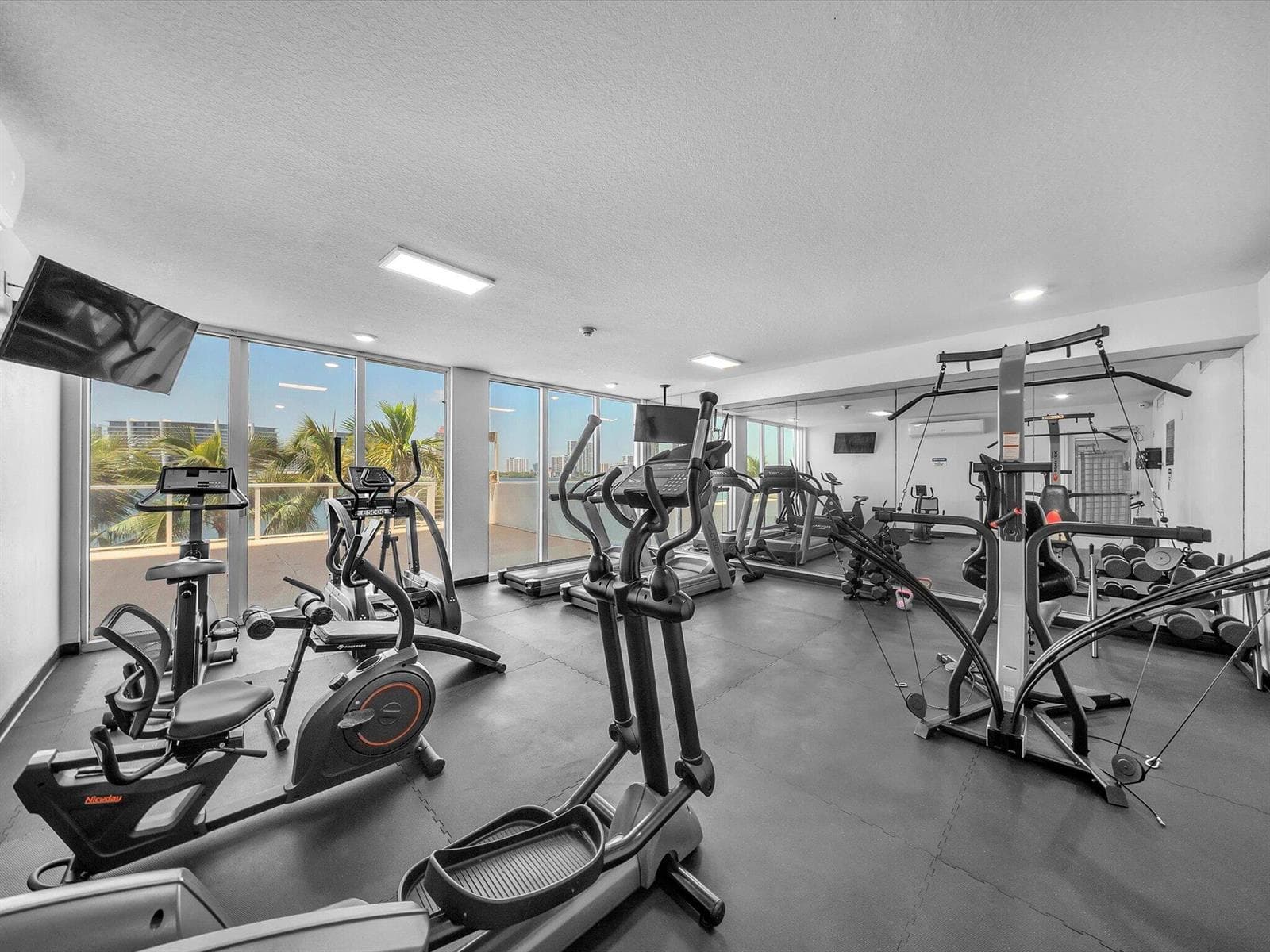 18100 N Bay Road # 707, Sunny Isles Beach, FL 33160 photo 4