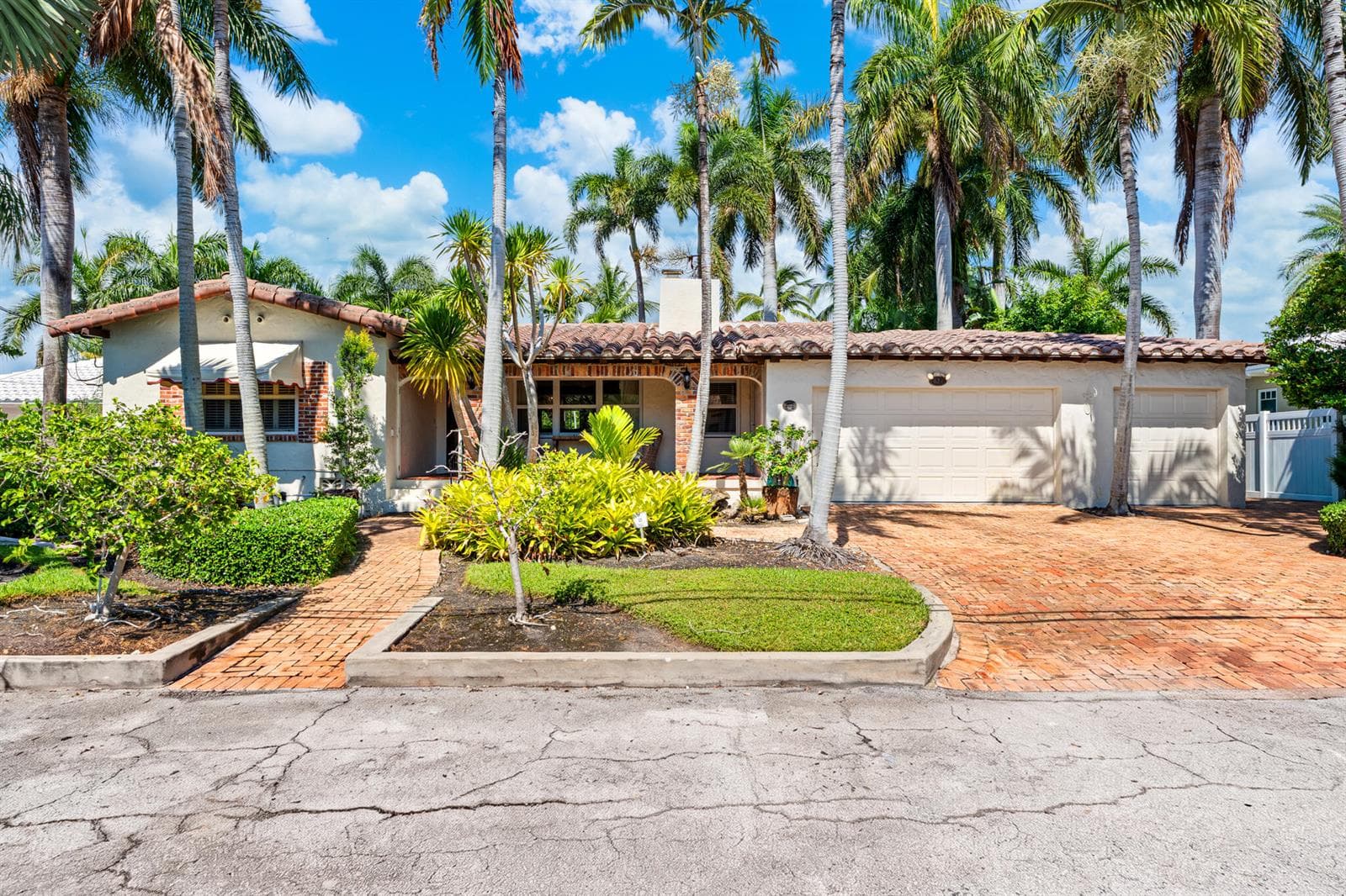 627 Solar Isle Drive, Fort Lauderdale, FL 33301 photo 4
