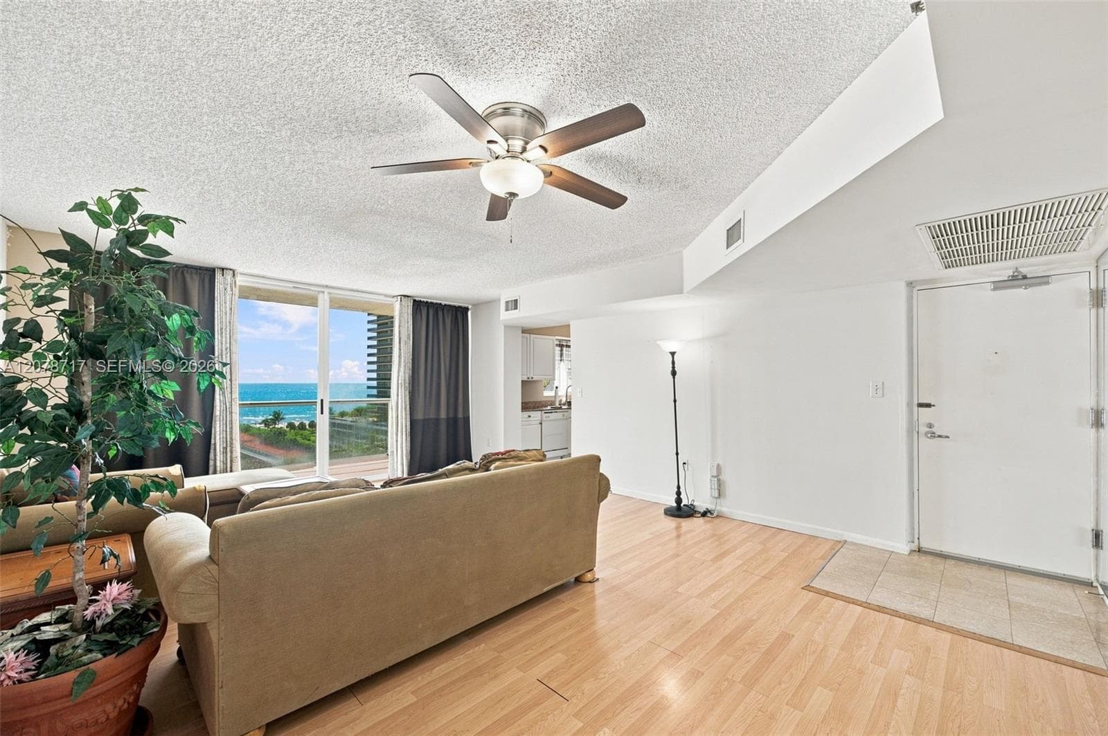 5900 Collins Ave # 1006, Miami Beach, FL 33140 photo 3