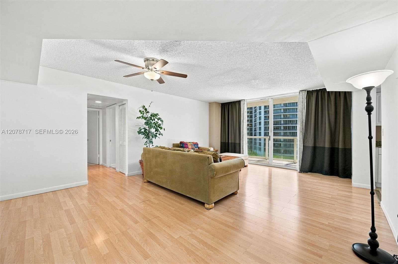 5900 Collins Ave # 1006, Miami Beach, FL 33140 photo 4