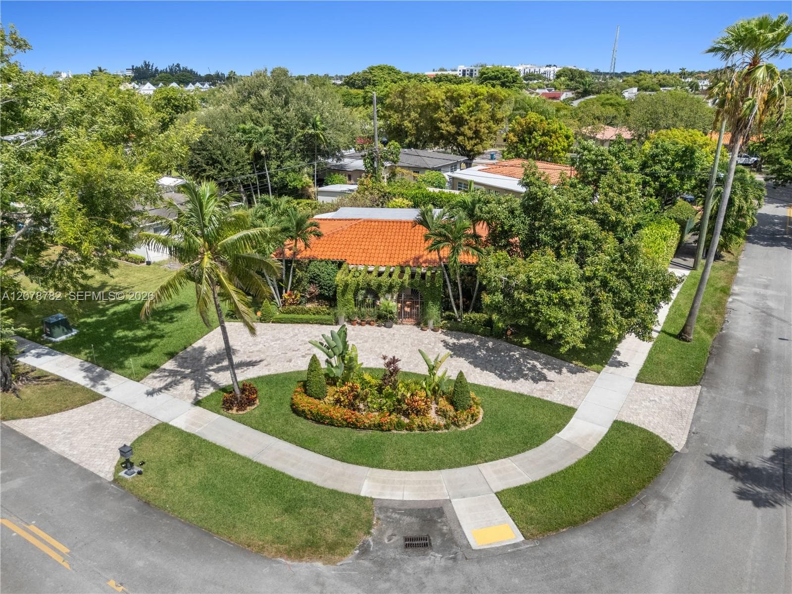 6811 SW 48th Ter, Miami, FL 33155 photo 2