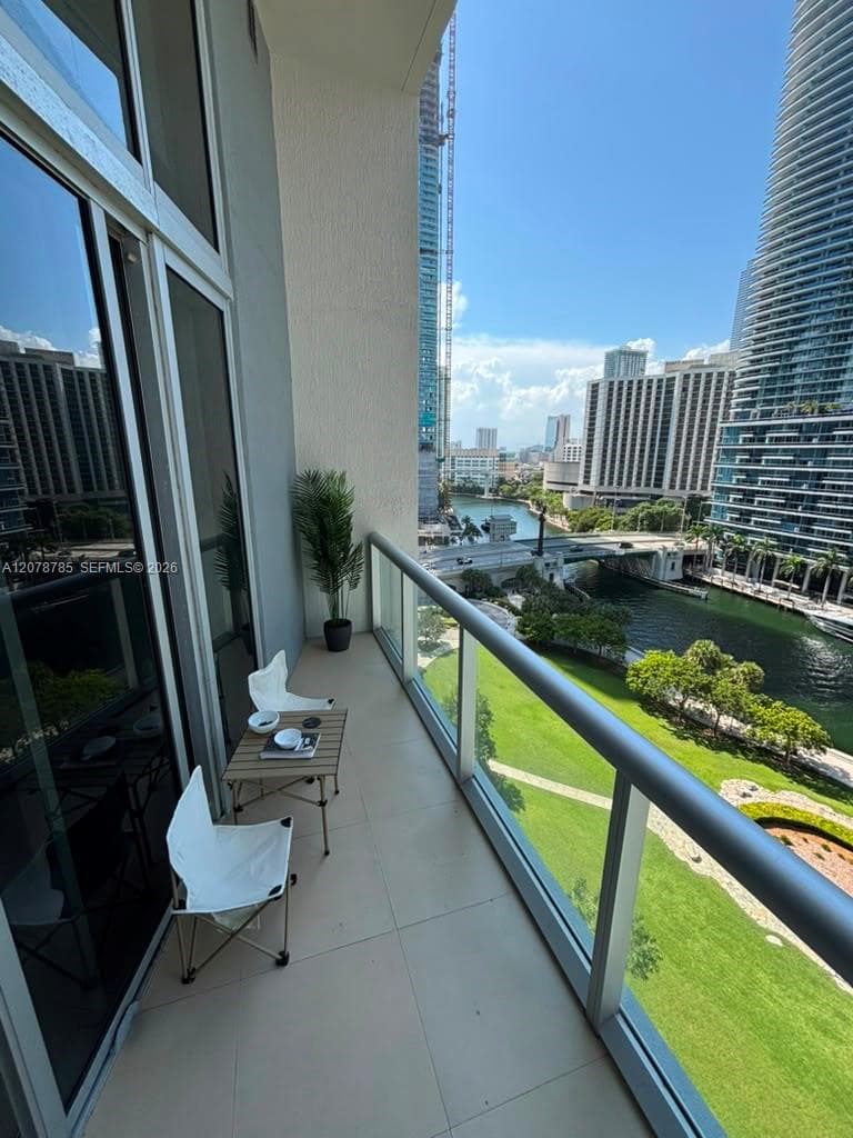 475 Brickell Ave # 1410, Miami, FL 33131 photo 3