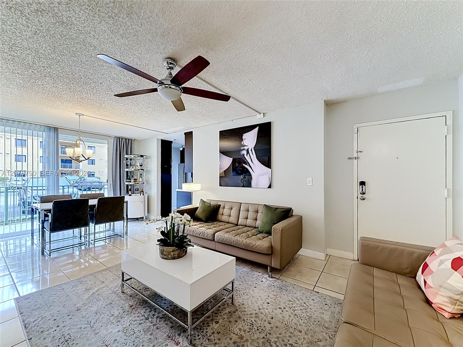 9350 Fontainebleau Blvd # 101, Miami, FL 33172 photo 2