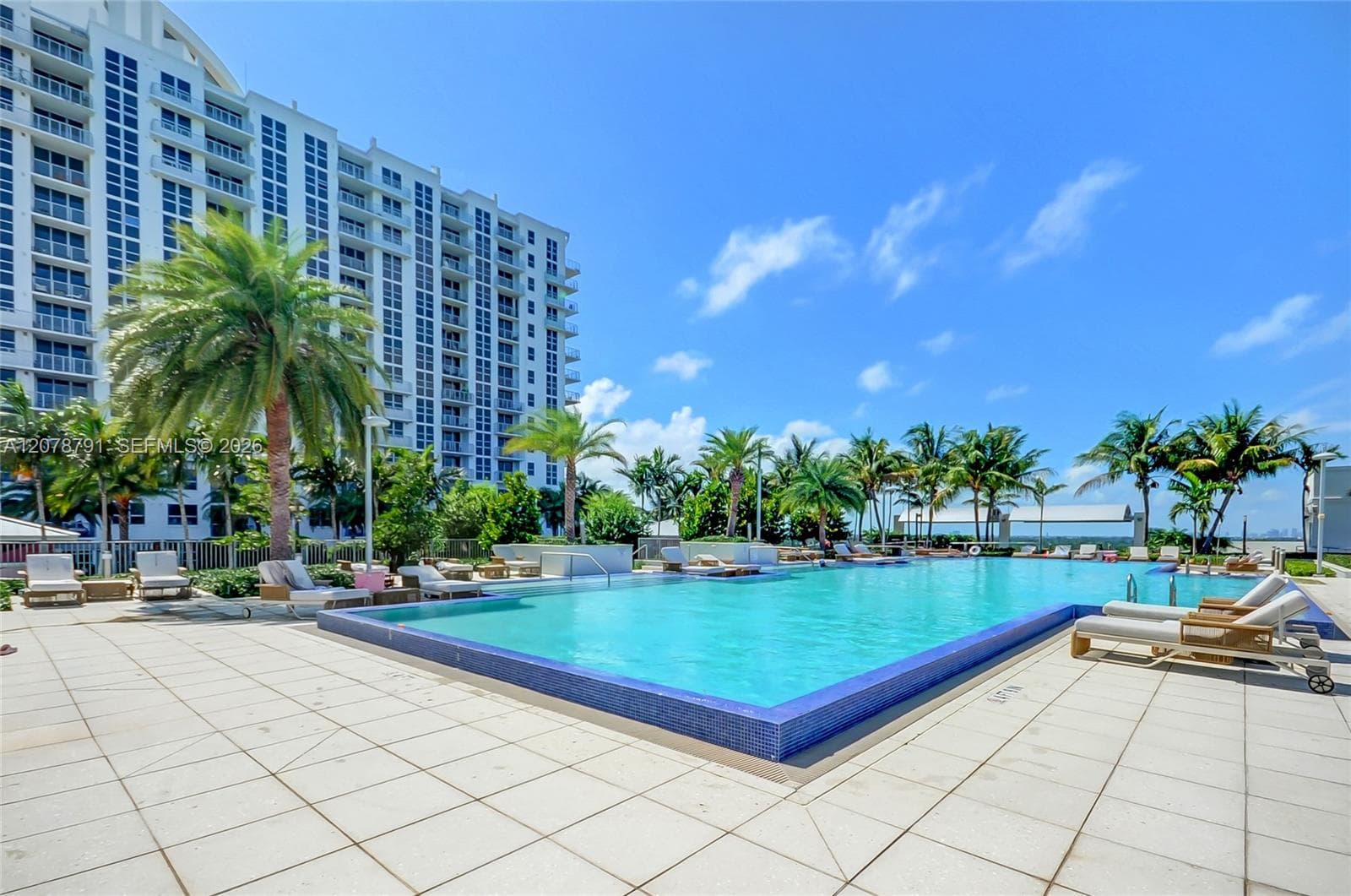 1776 Polk St # 1017, Hollywood, FL 33020 photo 2