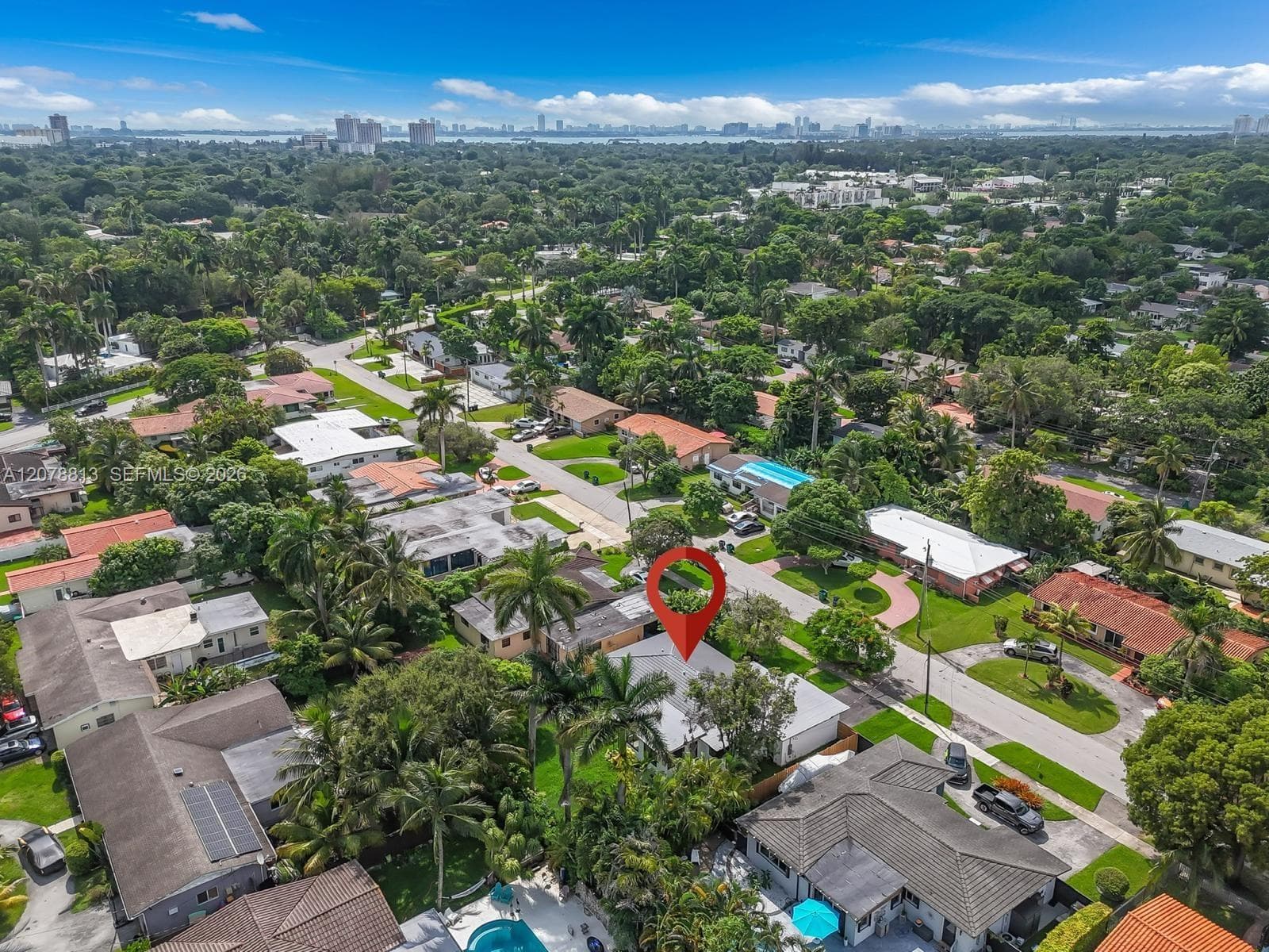 435 NE 114th St, Miami, FL 33161 photo 2